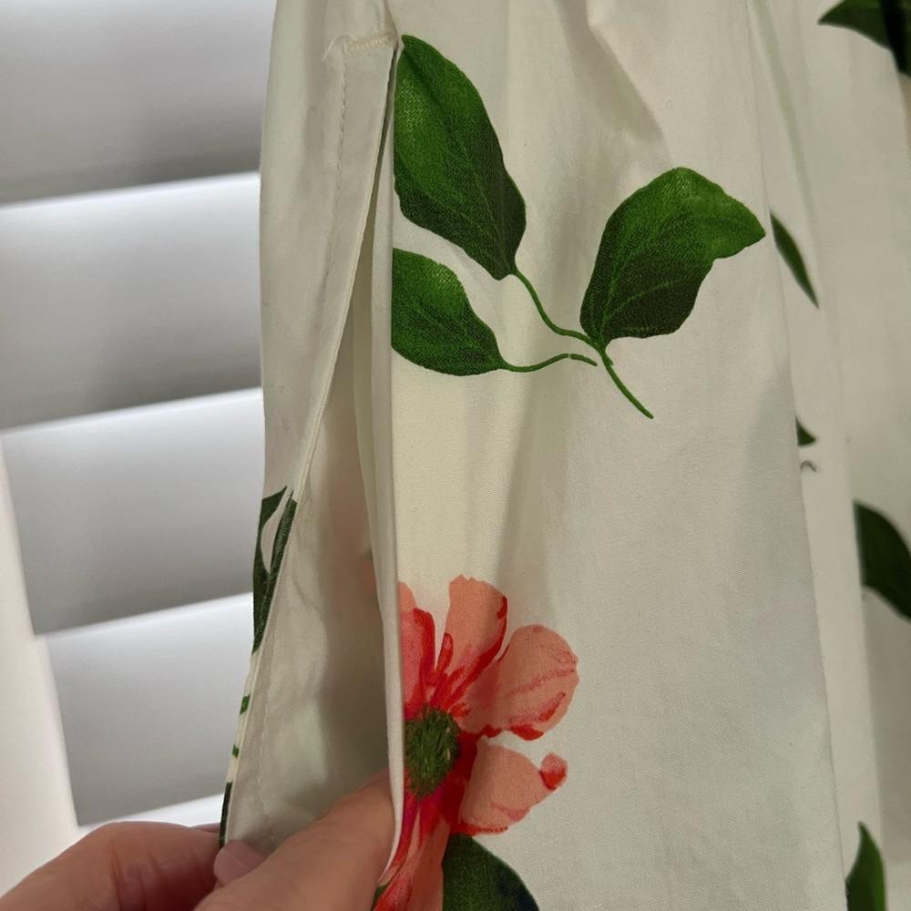 NWT Scoop White Floral Maxi Dress with Smocked Bodice - Picture 4 of 5